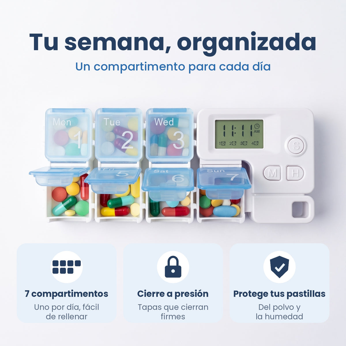 Pastillero VitalClock abierto con pastillas, un compartimento por cada día de la semana